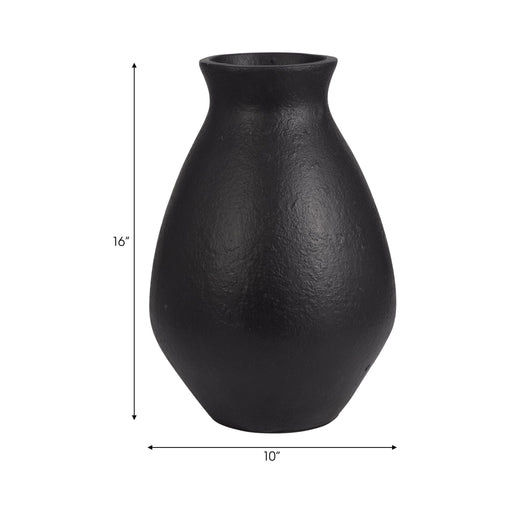 terracotta-16-organic-vase-black-2