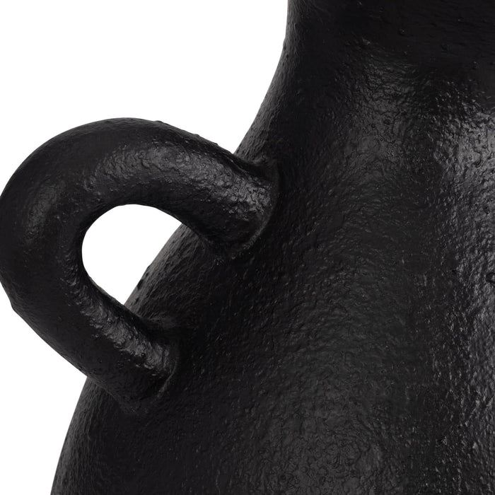 terracotta-19-organic-jug-with-handle-black-5
