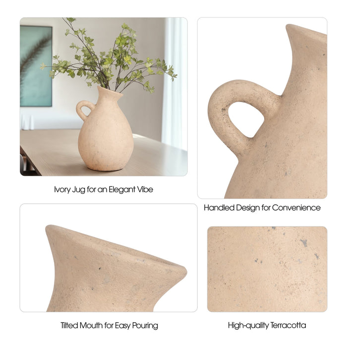 terracotta-19-organic-jug-with-handle-ivory-10