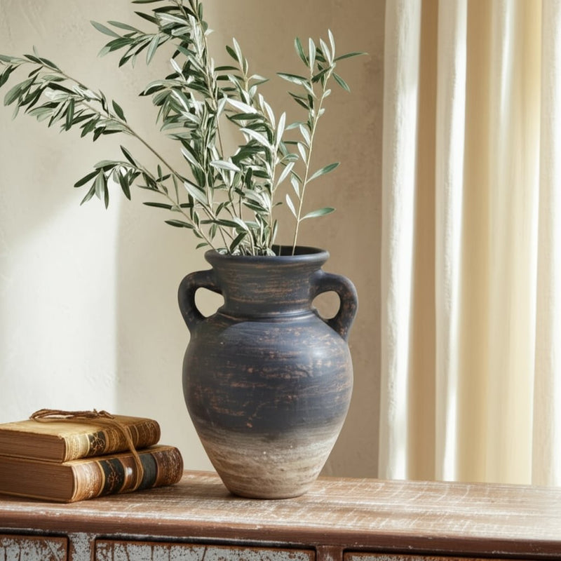 terracotta-9-vase-with-handles-chcolate-brown-10