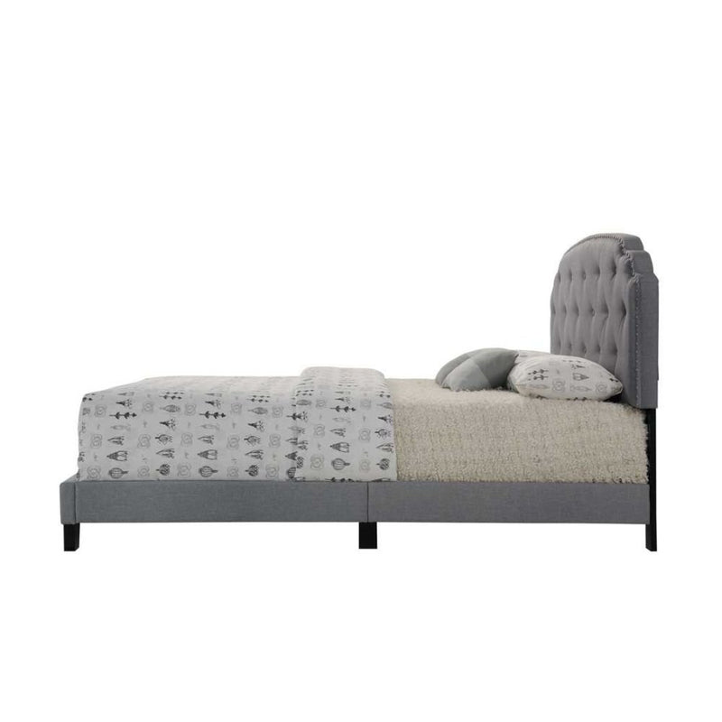 tradilla-gray-fabric-queen-bed-3