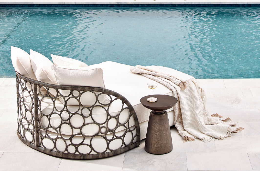 Bali Outdoor Daybed - Furniture City (CA)l