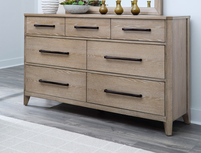 parker-house-breckenridge-bedroom-king-bed-with-dresser-and-mirror-4