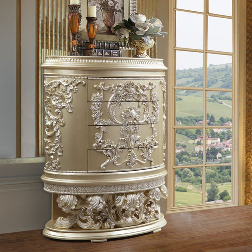 vatican-champagne-silver-chest-1
