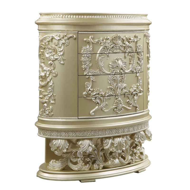vatican-champagne-silver-chest-2