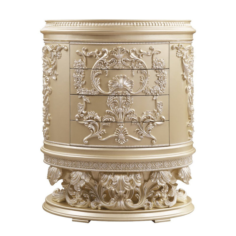 vatican-champagne-silver-chest-3