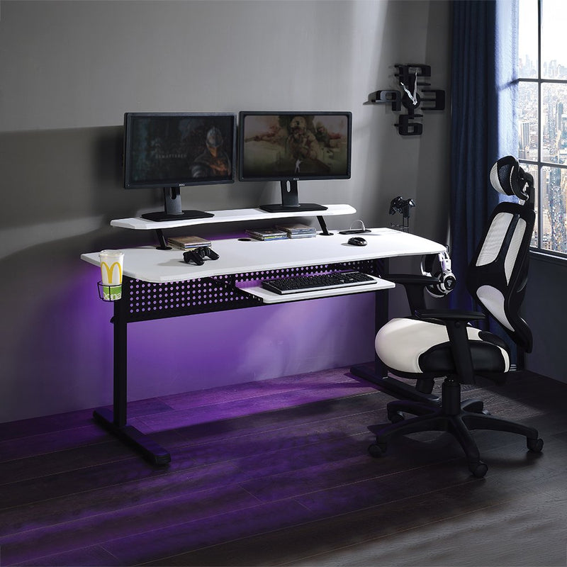 vildre-black-white-gaming-desk-w-usb-port-9