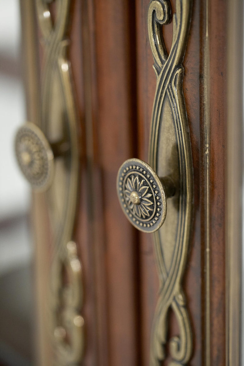 villa-valencia-china-cabinet-classic-chestnut-5