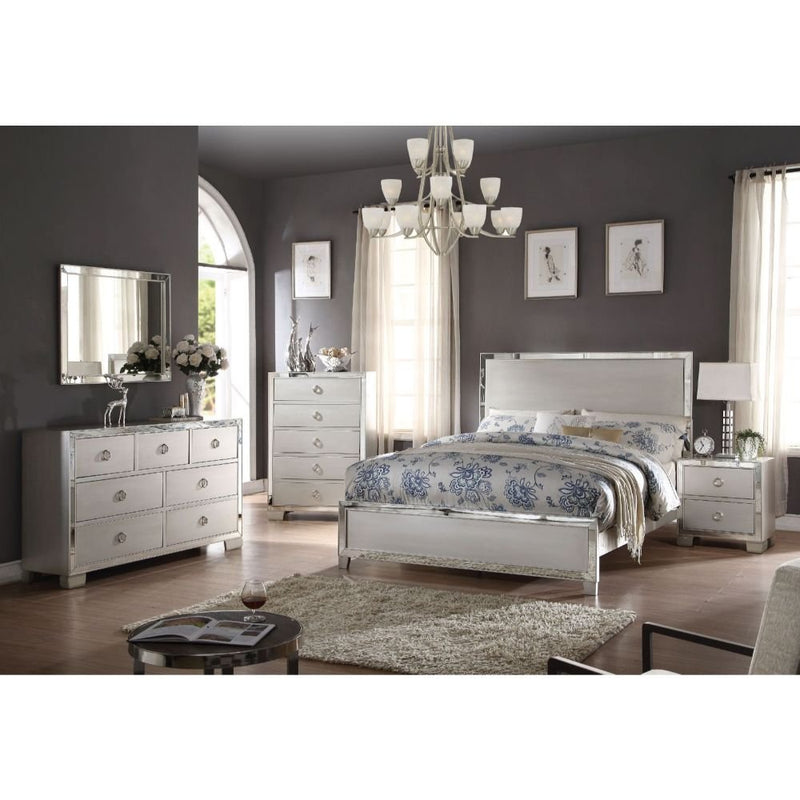 voeville-ii-platinum-eastern-king-bed-2