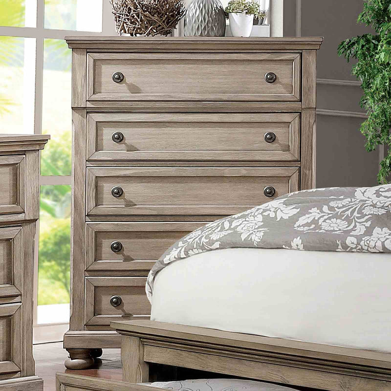 wells-chest-gray-1