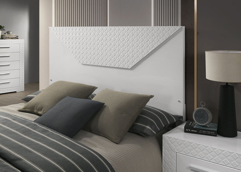 whitby-5-pc-queen-bedroom-set-w-2ns-4