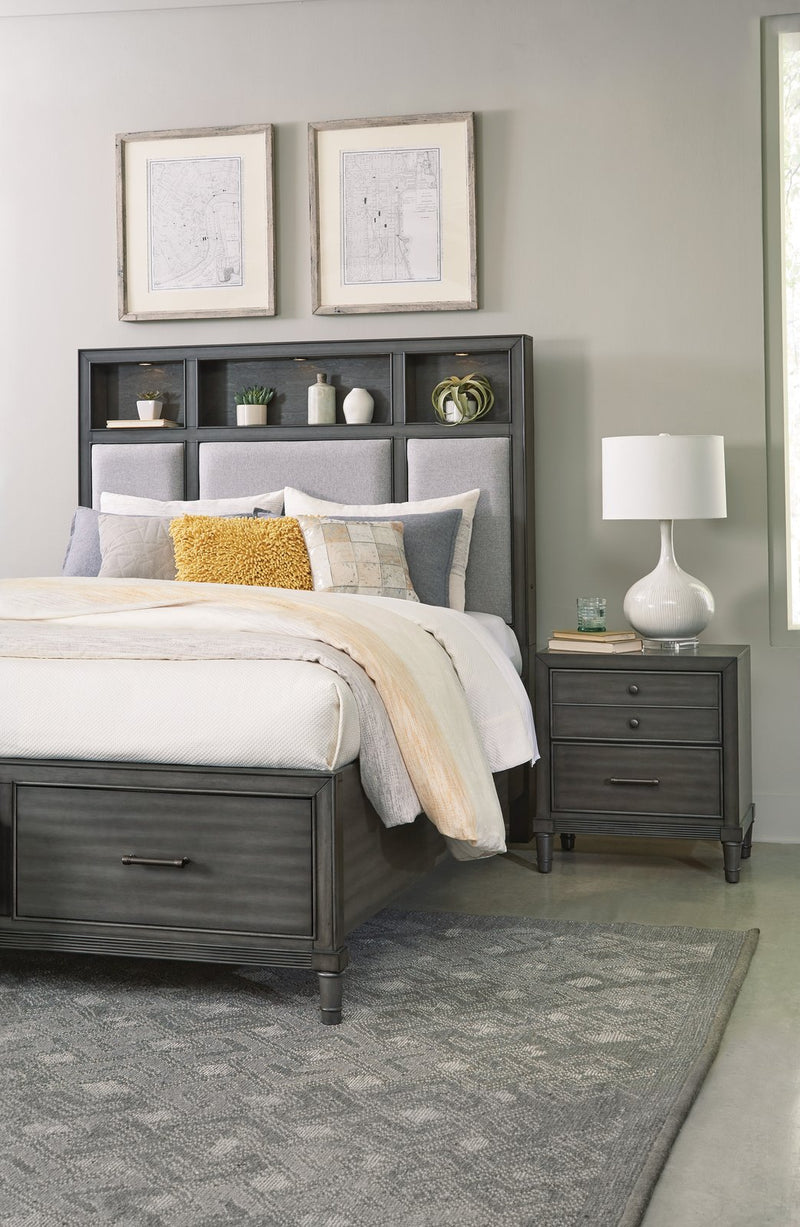 wittenberry-pebble-3-queen-platform-bed-1