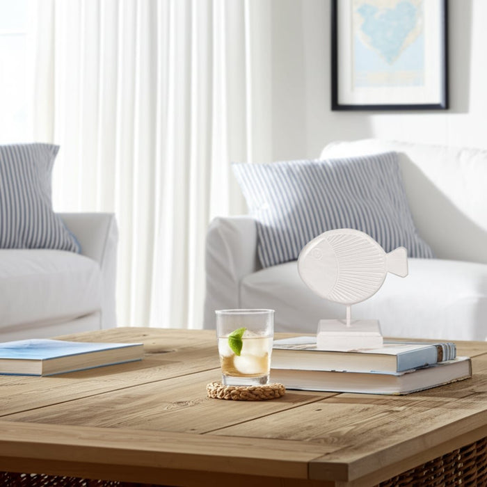 wood-11-fish-on-stand-white-12