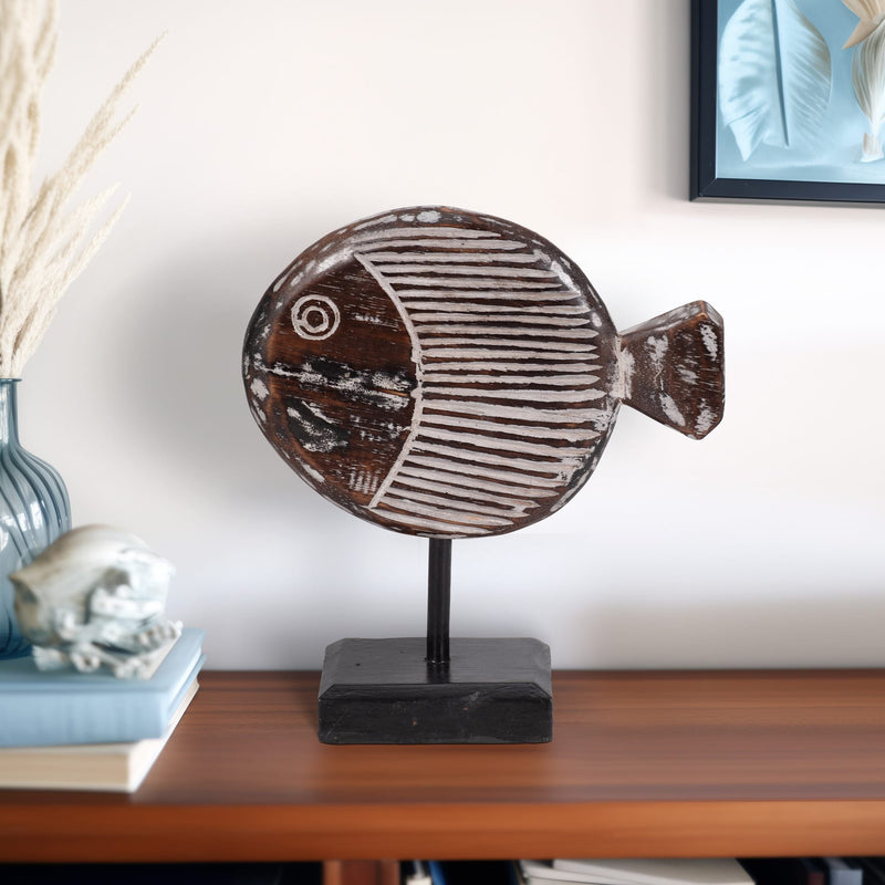 wood-11-h-fish-on-stand-gray-11