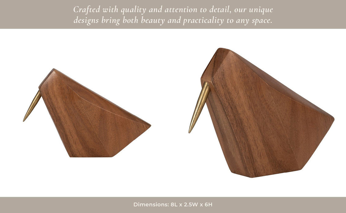 wood-6-sitting-bird-brown-13