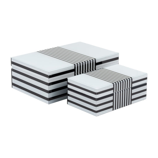 wood-s-2-8-11-striped-boxes-black-white-1