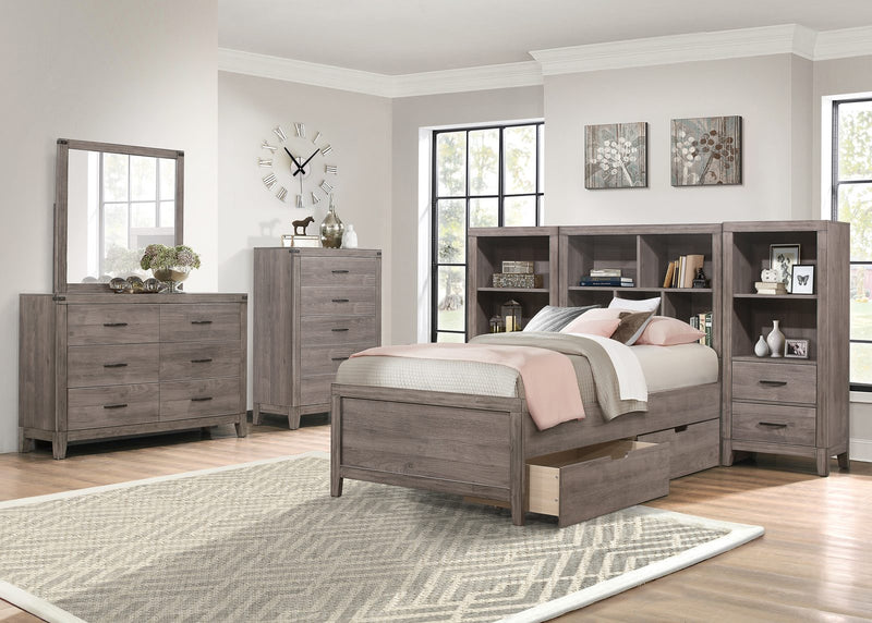 woodrow-pier-tower-night-stand-4