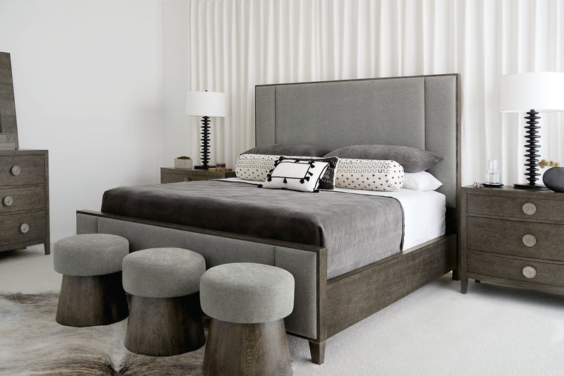 Linea Panel Bed