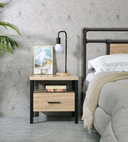 yawan-oak-black-accent-table-5
