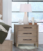 parker-house-breckenridge-bedroom-queen-bed-2-nightstands-and-dresser-with-mirror-3