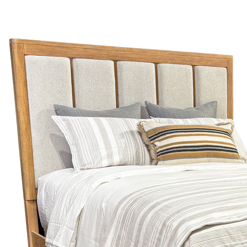 parker-house-escape-bedroom-queen-panel-bed-7