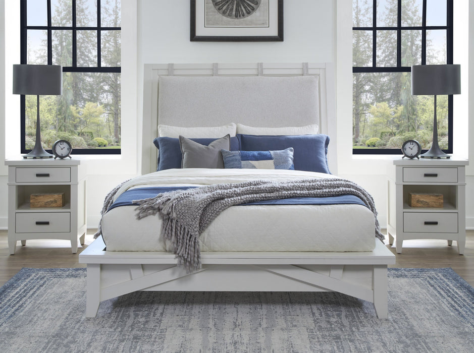 Parker House Americana Modern Bedroom Queen Platform Bed with 2 Nightstands