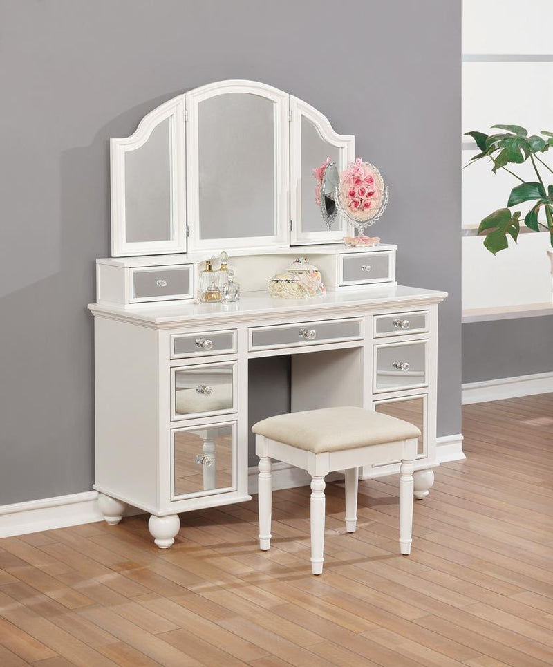 Transitional Beige and White Vanity Set Vanity Set Furniture City Furniture City (CA)l