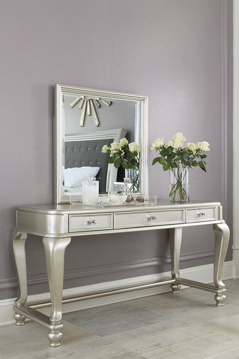 Coralayne Vanity and Mirror Vanity Furniture City Furniture City (CA)l